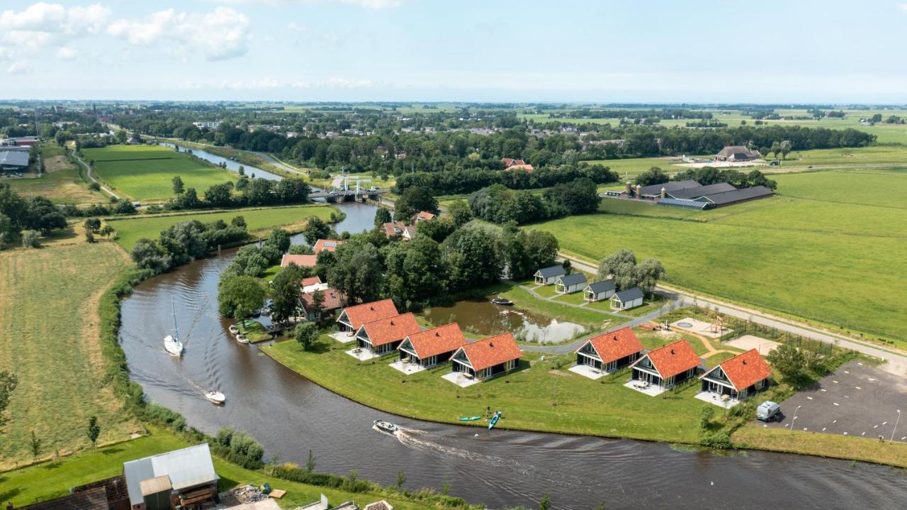Pod Hotelkamer Aan Het Water Dokkum Exterior foto
